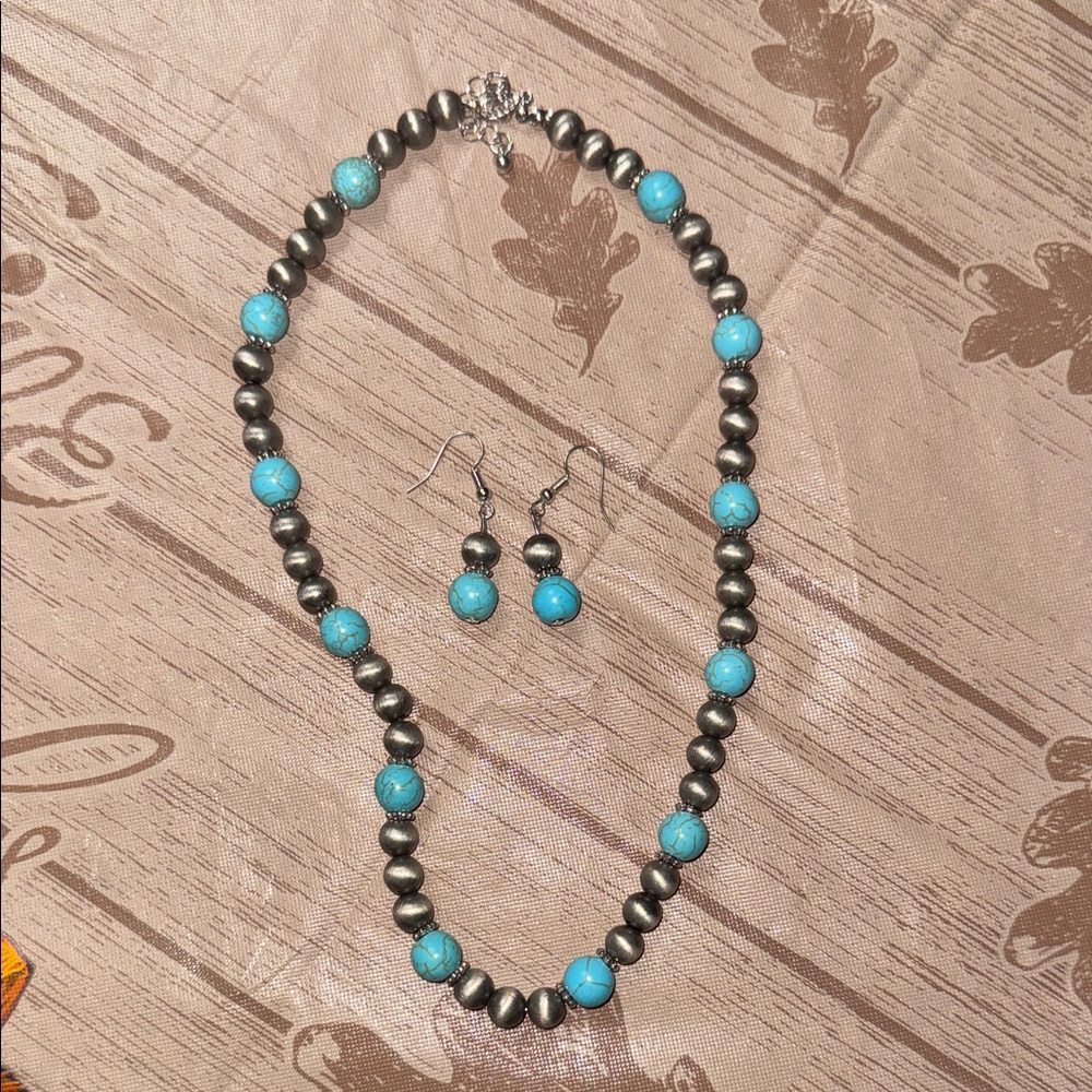 Elegant Silver and Turquoise stone Jewelry Set